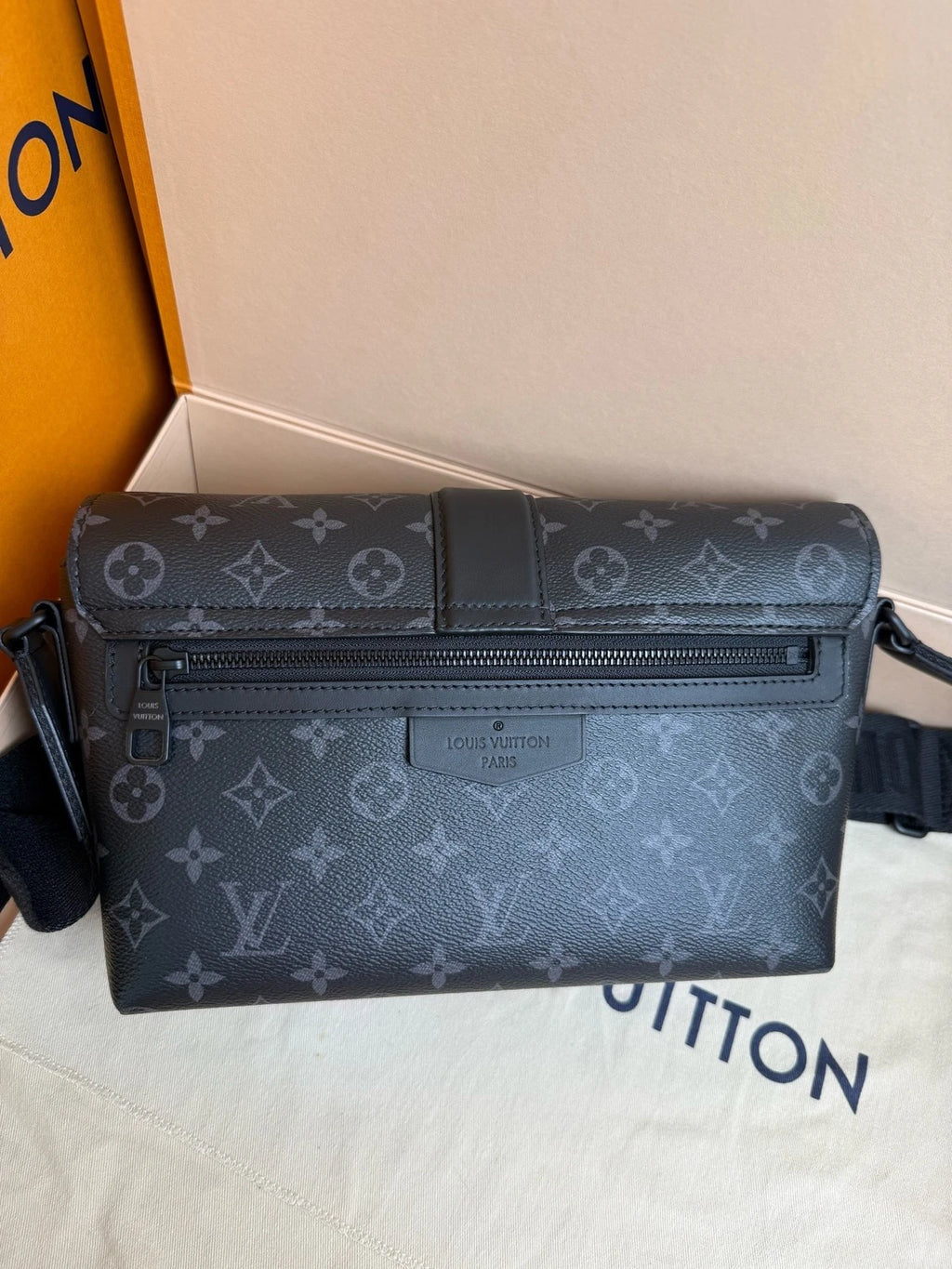 Louis Vuitton Black Canvas Crossbody Messenger Bag For Women