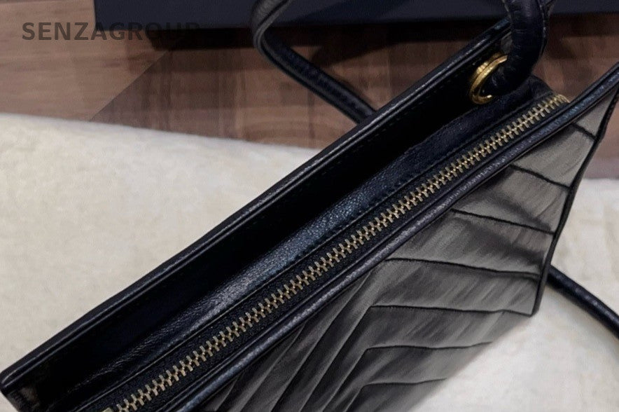 Chanel Vintage 2Way Shoulder Bag Crossbody Black Gold Women Classic