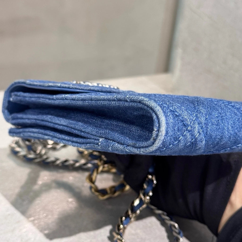 CHANEL Denim Phone Shoulder Crossbody Bag For Women