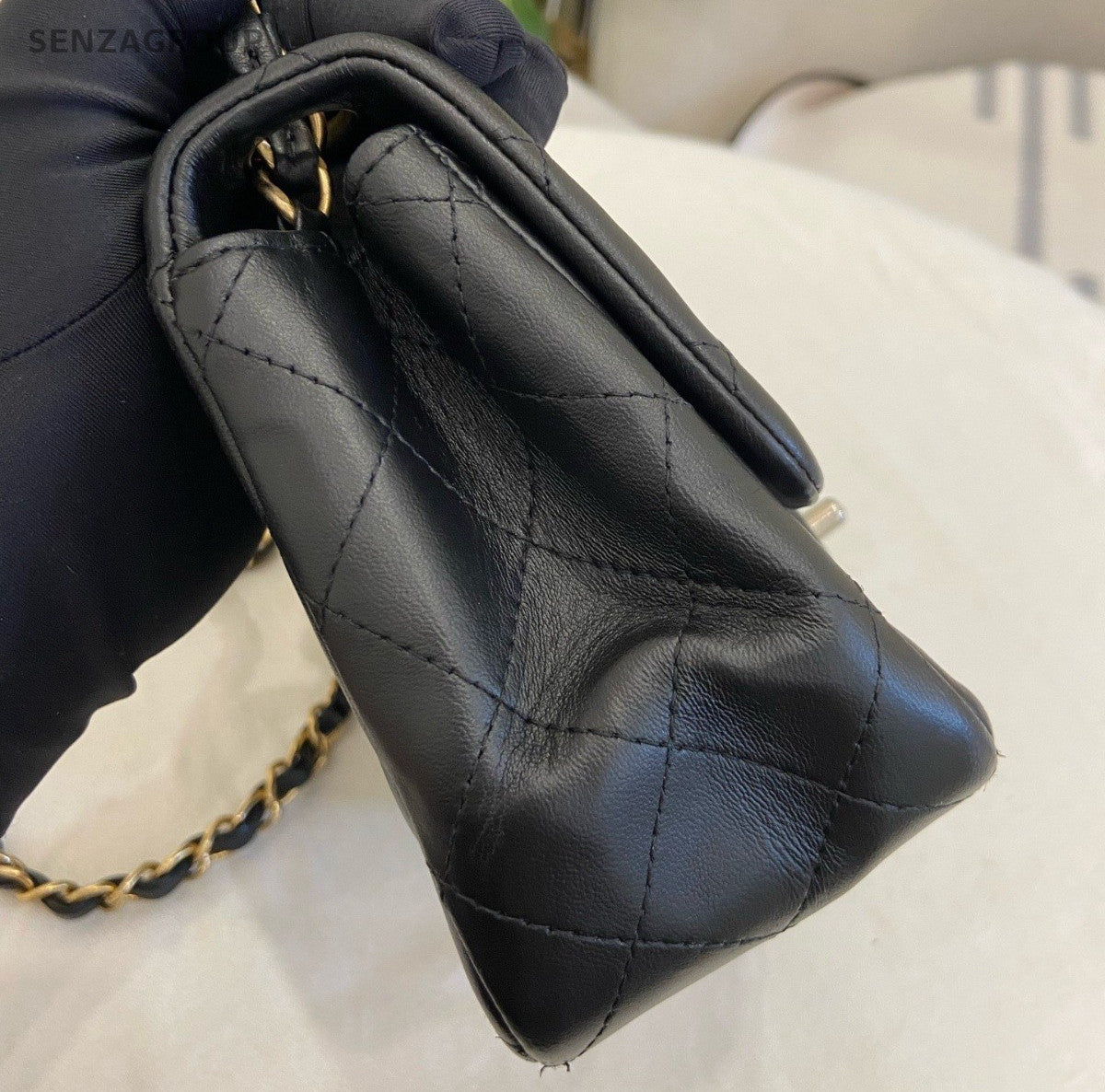 Chanel Classic Flap Lambskin Chain Black Gold Crossbody Shoulder Bag Used Women