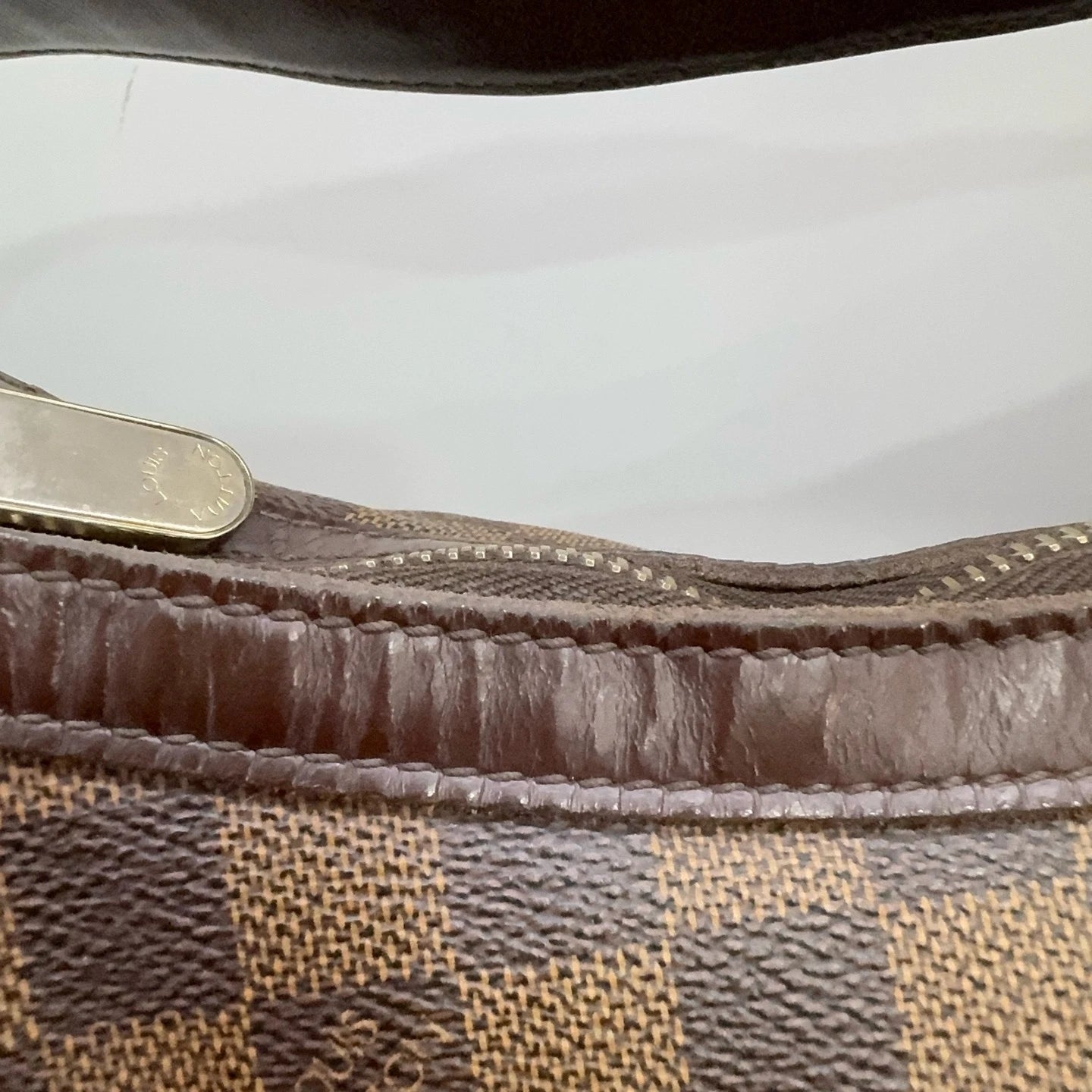 Louis Vuitton Damier Canvas Shoulder Handbag For Women