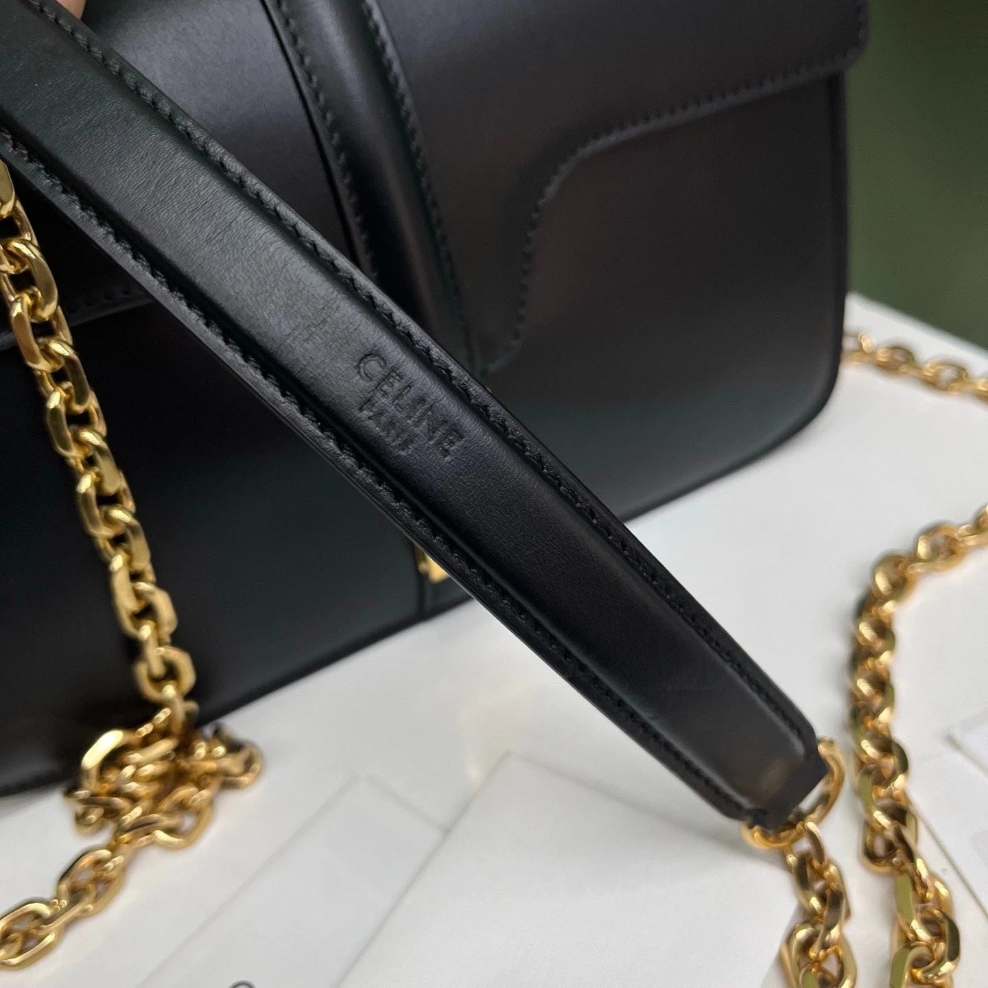 Celine 16Bag Black Gold Chain Turn Lock Bag Crossbody Bag Shoulder Bag Women