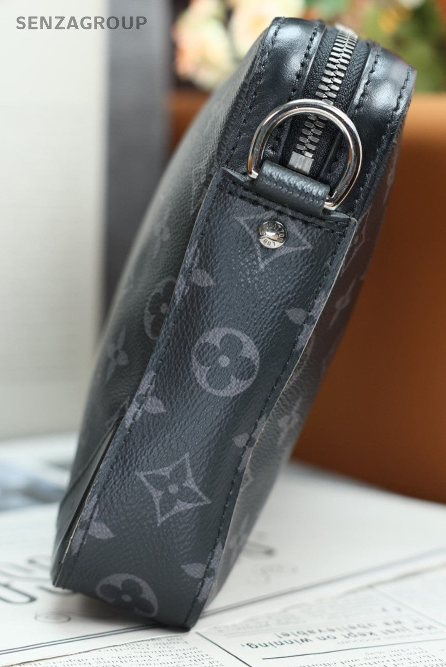 Louis Vuitton Monogram Crossbody Shoulder Bag Black