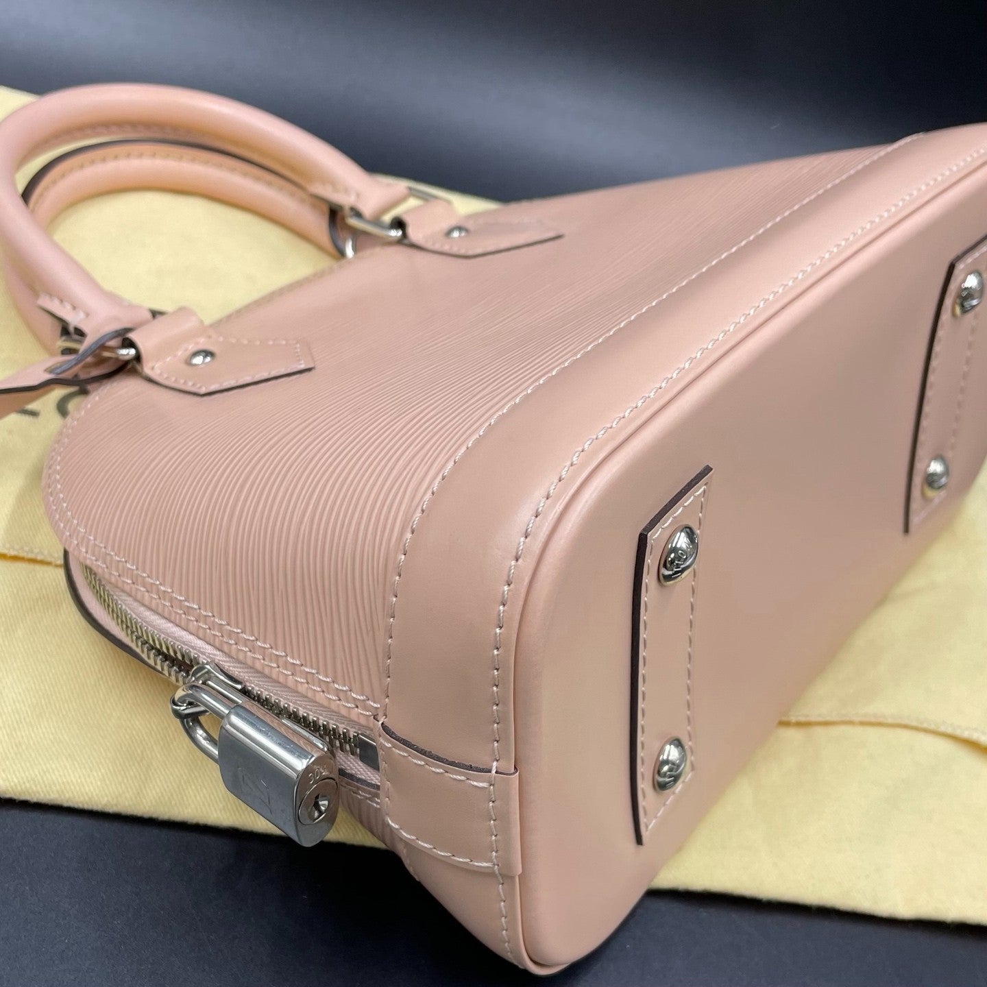 Louis Vuitton Alma BB Epi Top Handle Crossbody Pink Silver Used Women Classic