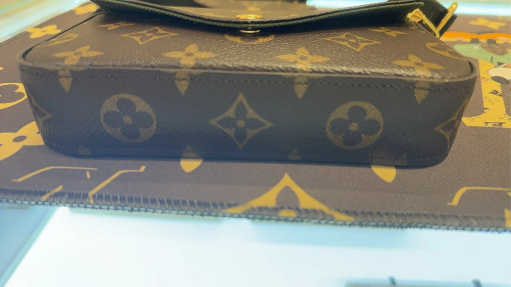 Louis Vuitton New 3-in-1 Canvas Crossbody Bag For Women
