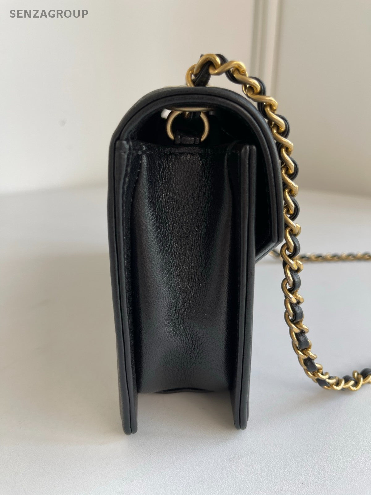 CHANEL V-shaped pattern Calfskin Chain Shoulder bag Black Gold Women