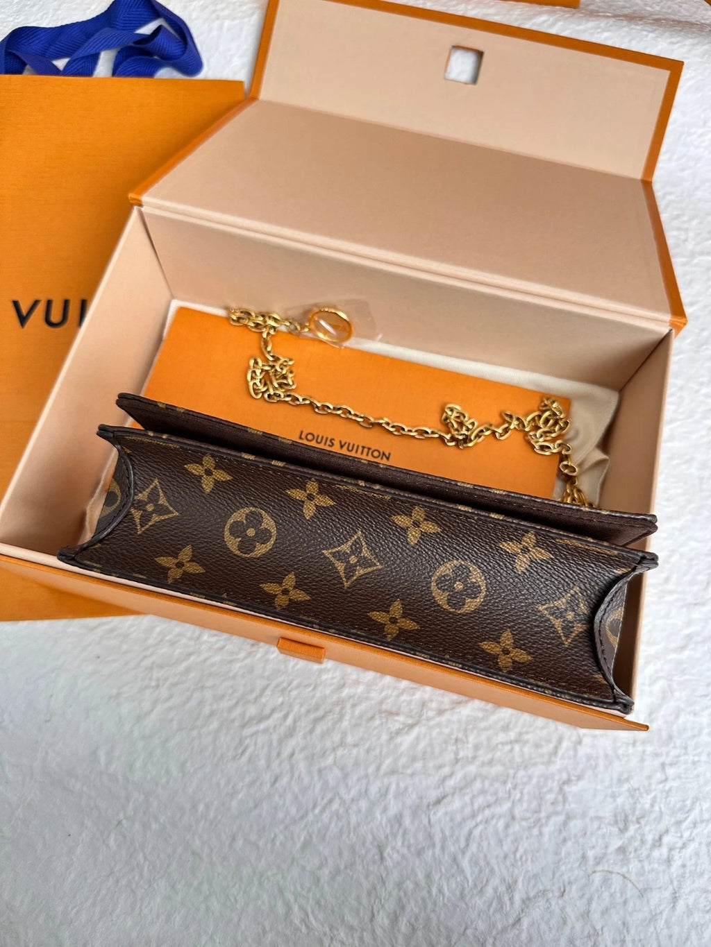 Louis Vuitton Lily WOC Leather Crossbody Bag For Women