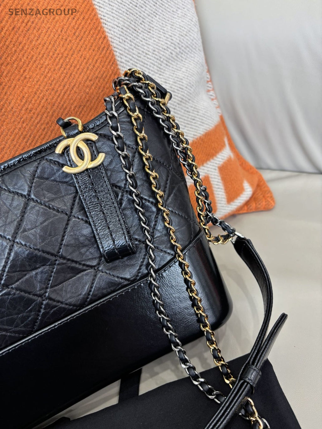 CHANEL Gabrielle MM Diamond Pattern Chain Shoulder bag Crossbody Black Gold