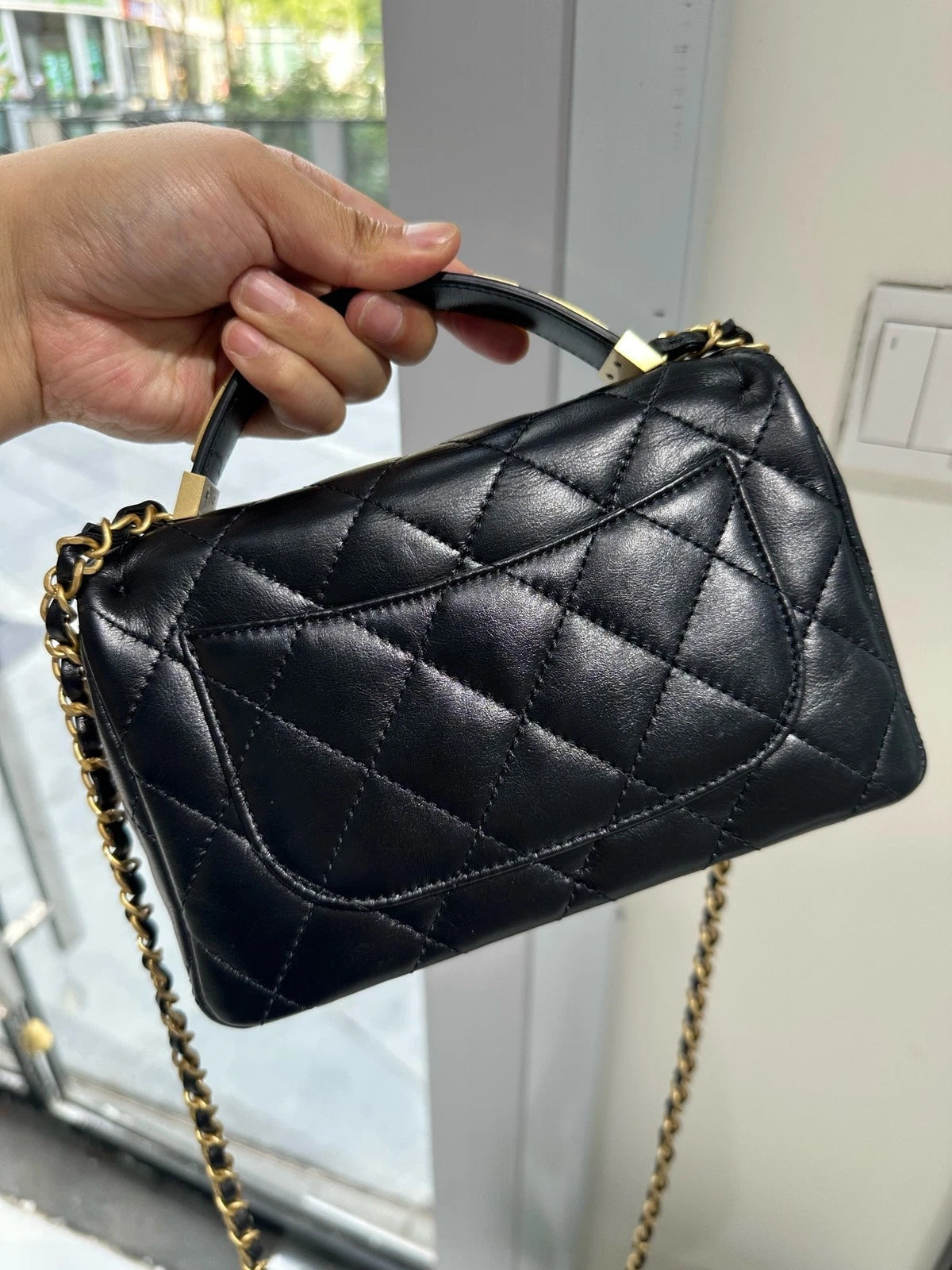 CHANEL Black Gold Top Handle Chain Bag For Women