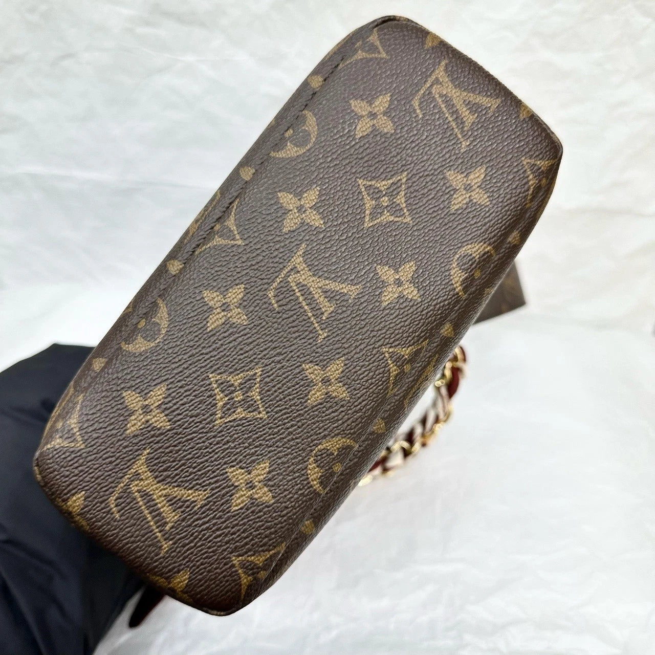 Louis Vuitton Monogram Canvas Drawstring Bucket Bag For Women