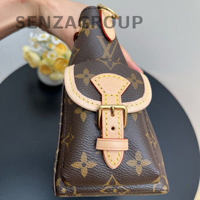 Louis Vuitton Odyssee Monogram Chain Shoulder Crossbody Bag