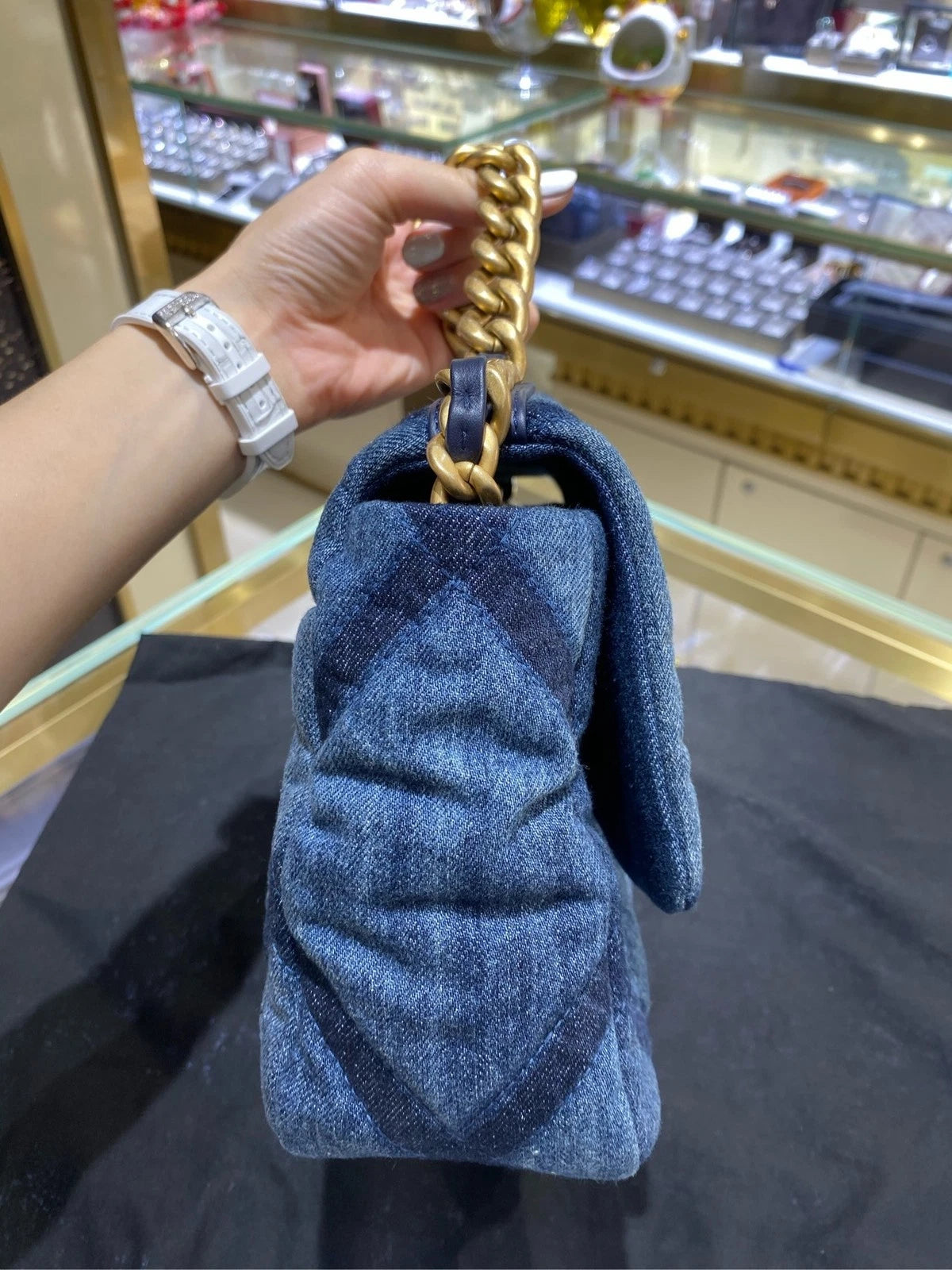 CHANEL Pre-owned 19 Denim Shoulder Bag For Women