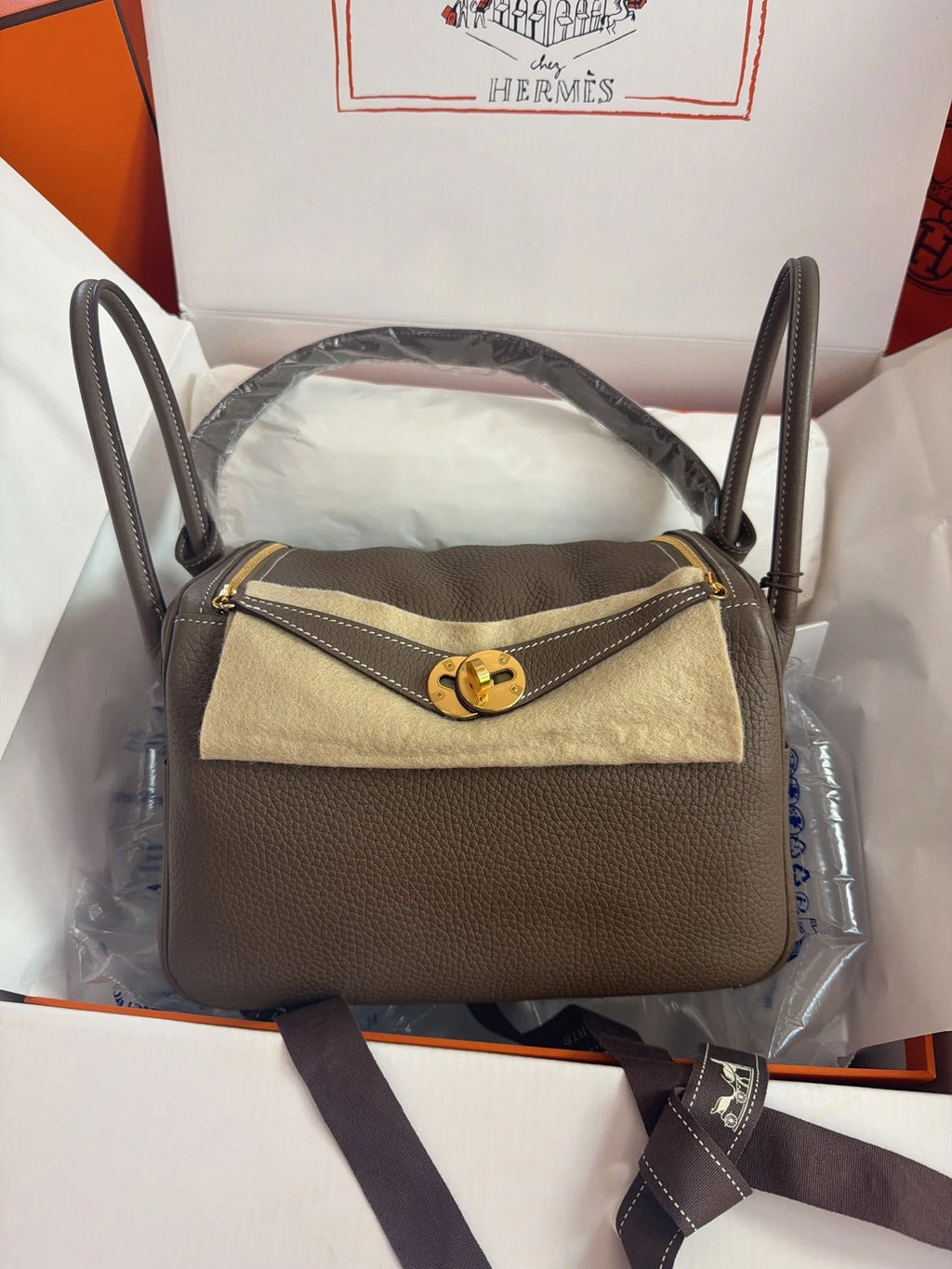 New Hermes Lindy26 Gray 2Way Handbag Shoulder Bag Gold Hardware