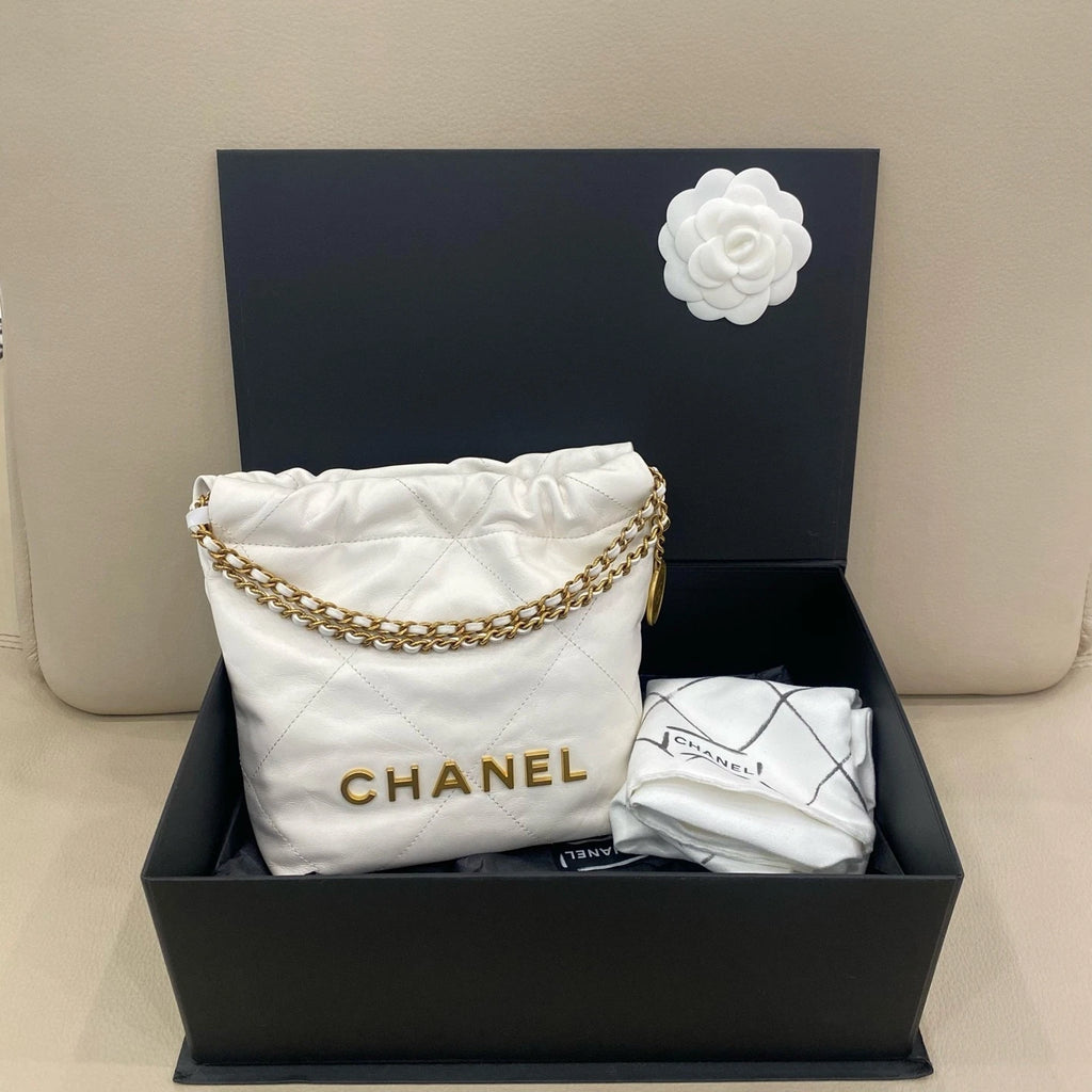 CHANEL Mini 22Bag White Tote Shoulder Bag For Women