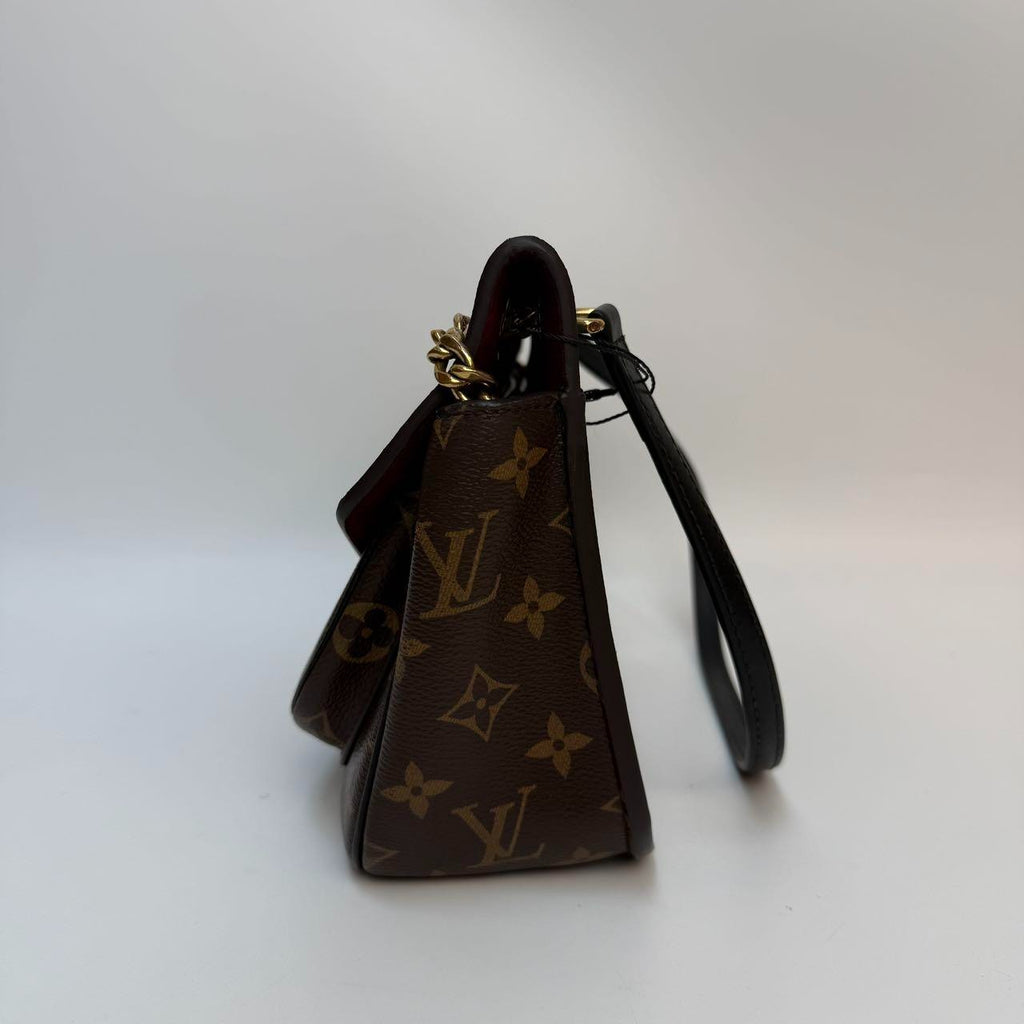 SJ0001 LV passy