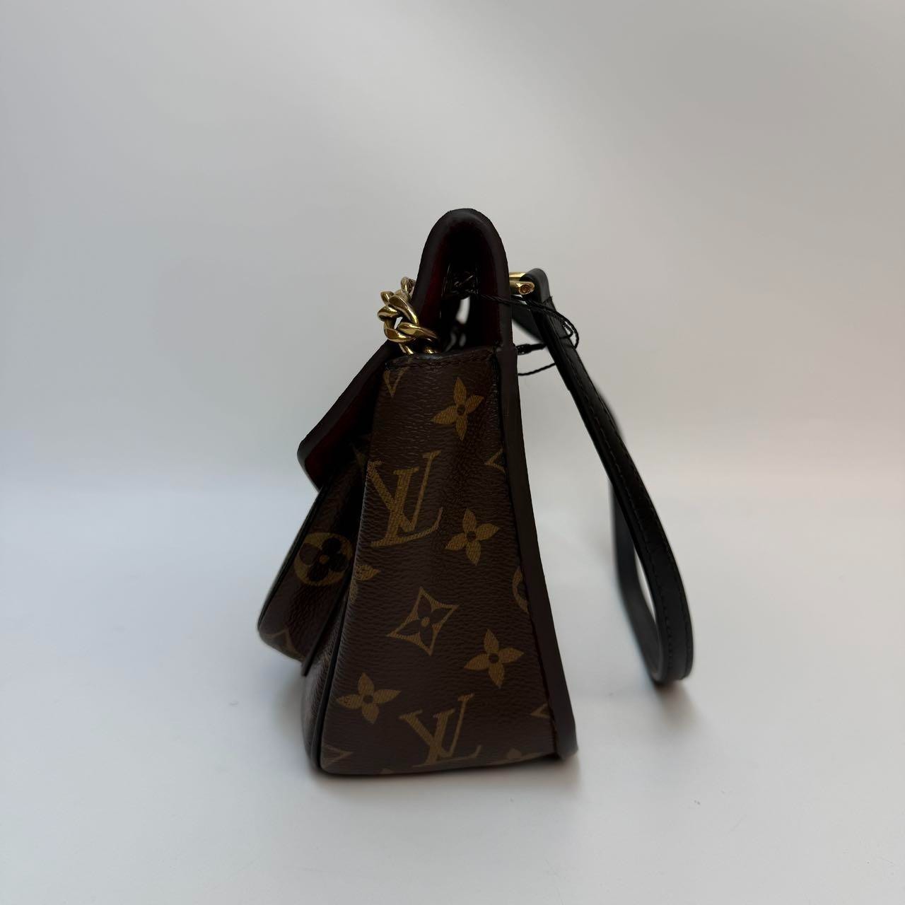 SJ0001 LV passy