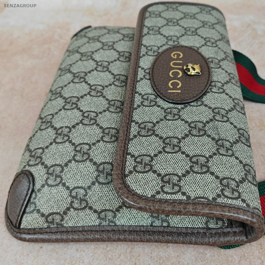Gucci GG Supreme Brown Shoulder Crossbody Bag Gold Buckle Women Classic