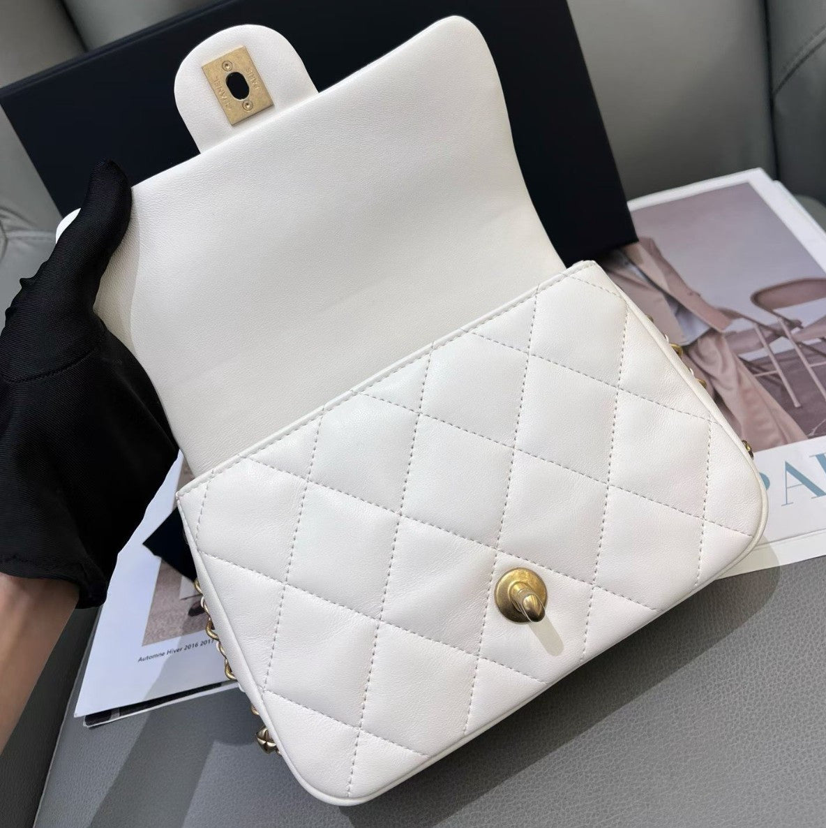 Chanel Classic Flap Chain Lambskin Shoulder Bag White Gold Women Fashion Diamond