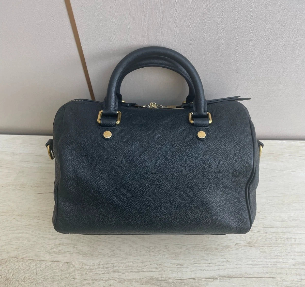 Louis Vuitton Speedy25 Monogram Calfskin Top Handle Bag Crossbody Bag Women
