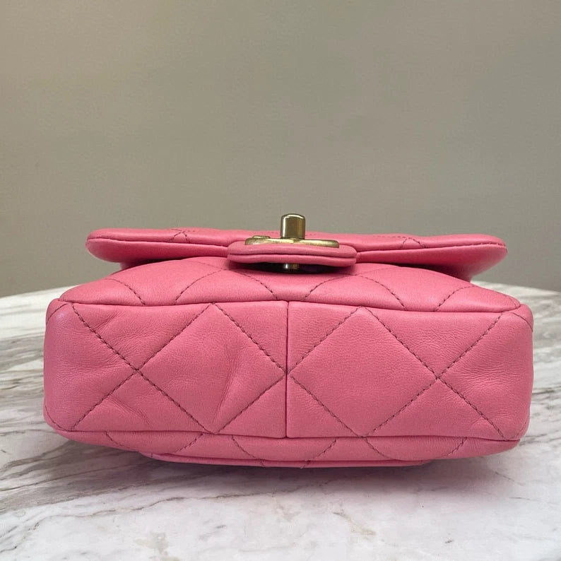 CHANEL Hobo Barbie Pink Thick Chain Shoulder Bag Diamond Women Classic