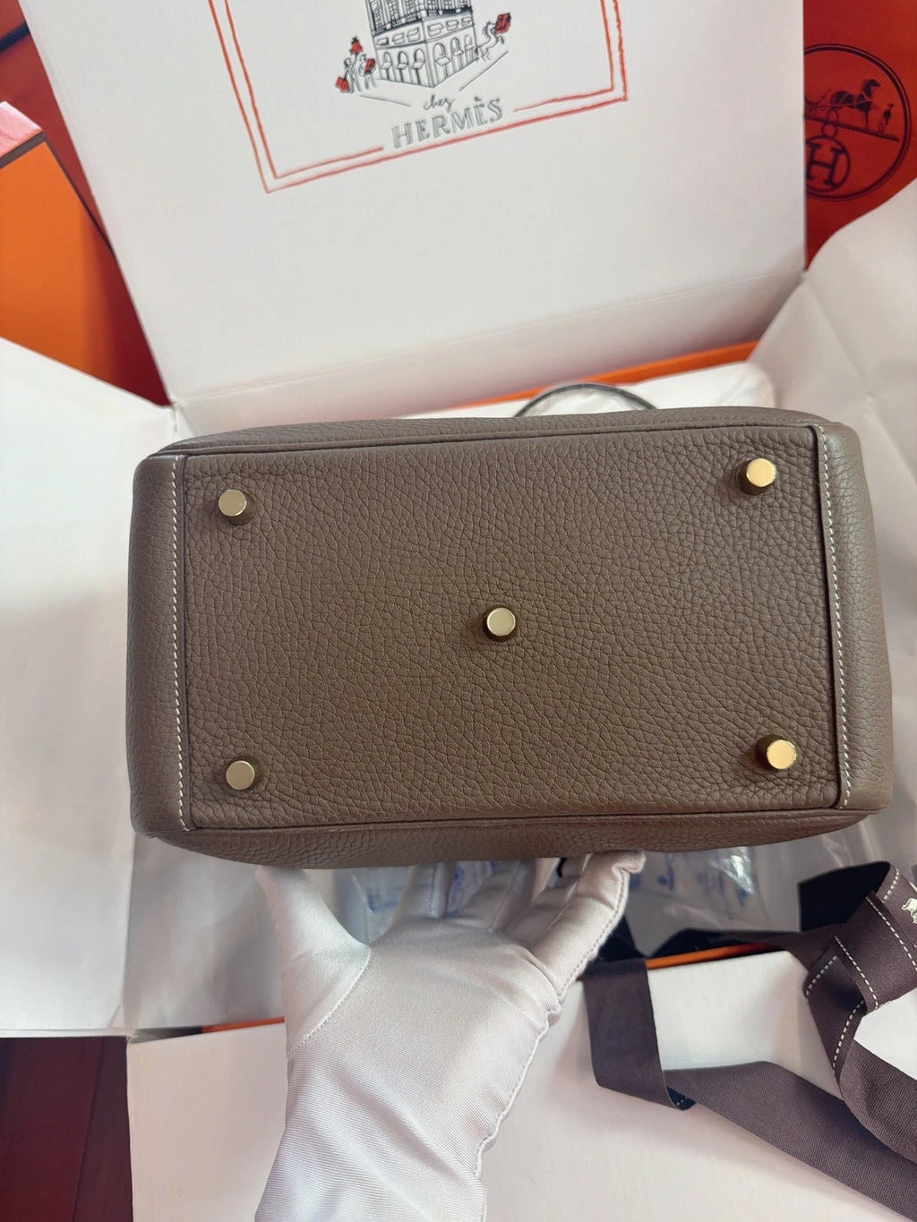 New Hermes Lindy26 Gray 2Way Handbag Shoulder Bag Gold Hardware