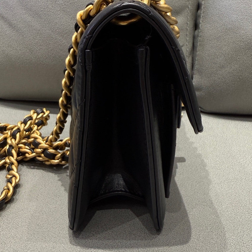 Chanel 23S Messenger Bag Black Quilted Gold Chain Crossbody Shoulder Bag