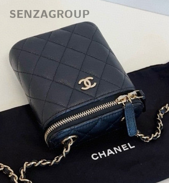 CHANEL CC Chain Calfskin Shoulder bag Crossbody Black