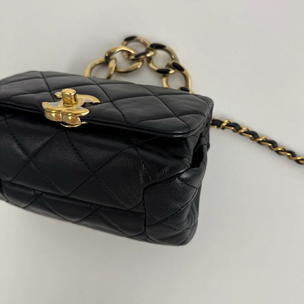 Chanel Diamond Mini Chain Shoulder Bag Crossbody Black Gold Women Classic