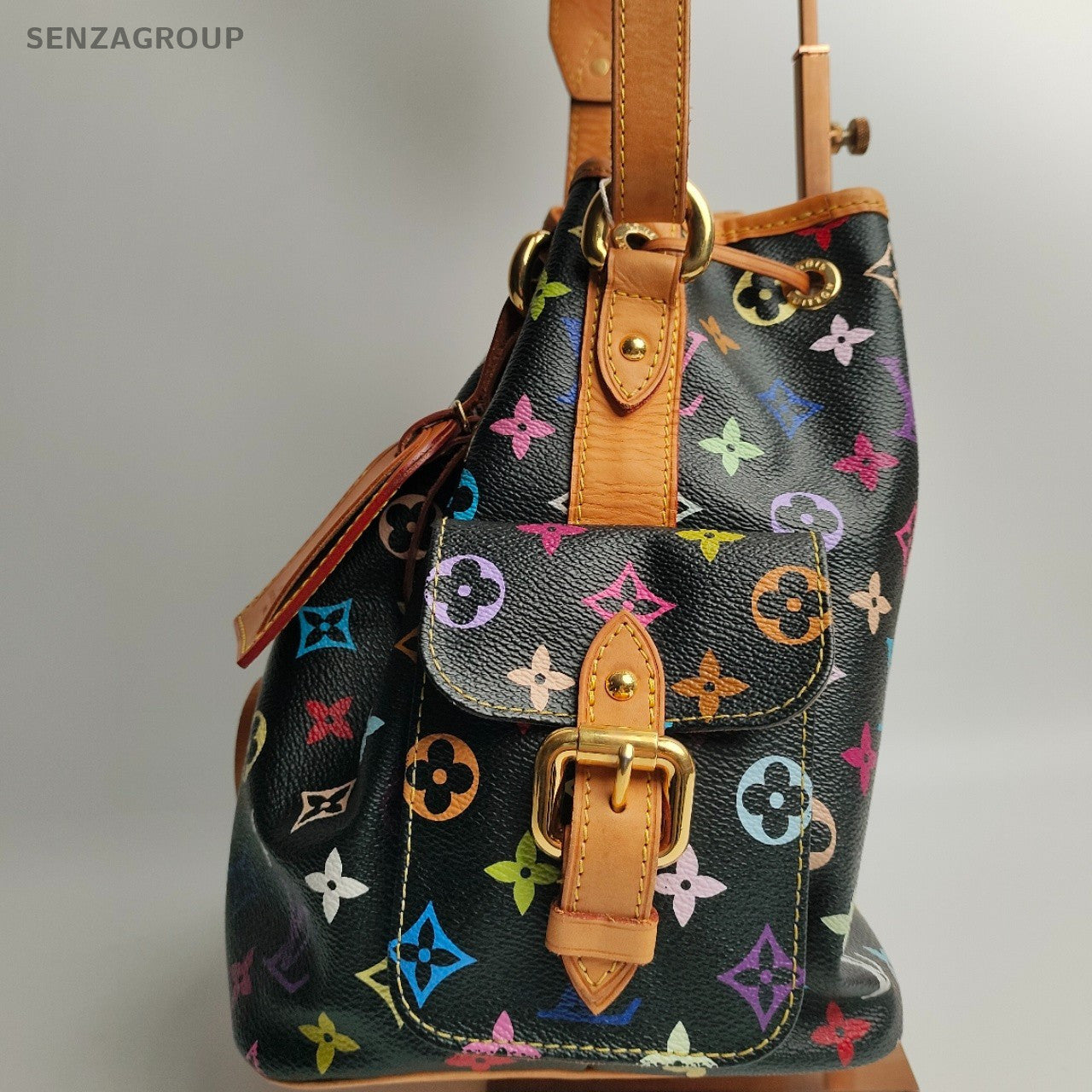SJ0001 LV bucket multicolor