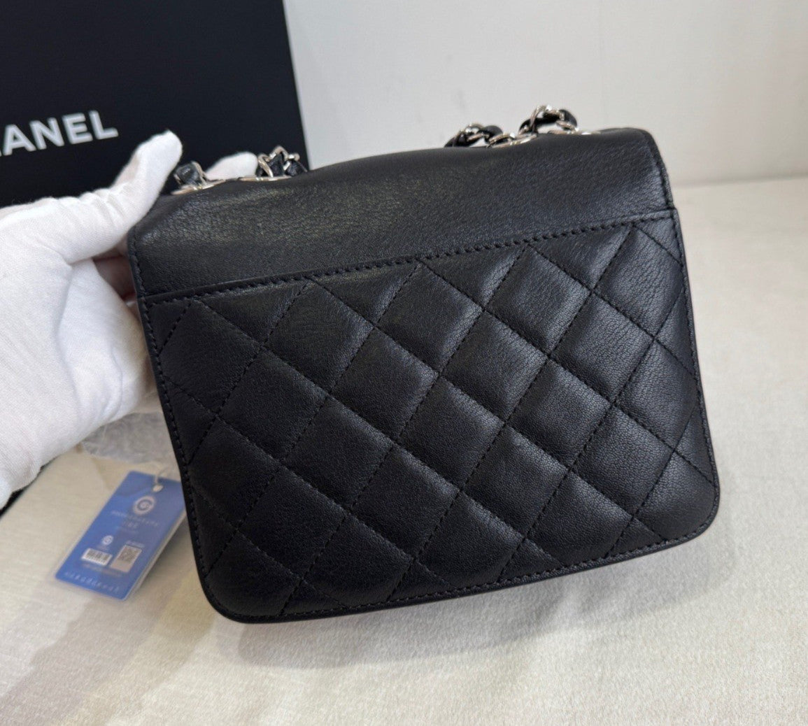 Chanel Cuba Chain 2Way Shoulder Bag Crossbody Black Silver Women Classic