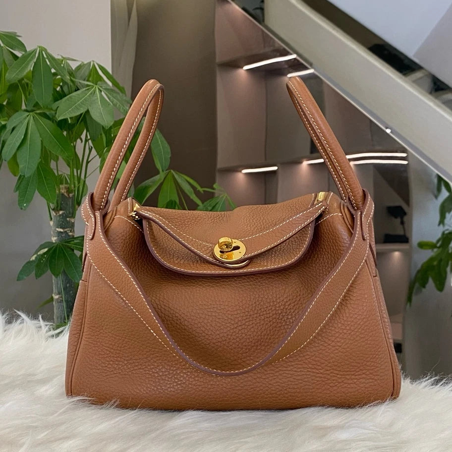 Hermès Lindy 26 Gold Brown Leather Handbag Shoulder Bag Women's Classic