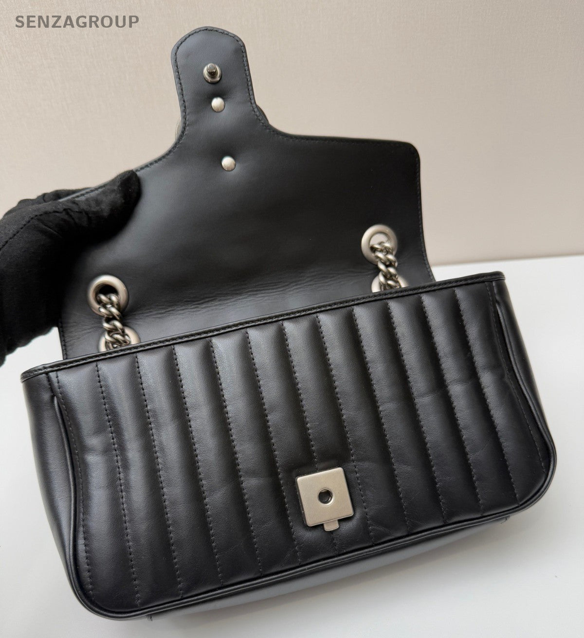 GUCCI GG Marmont 26 Chain Shoulder bag Crossbody Black Silver Women Classic