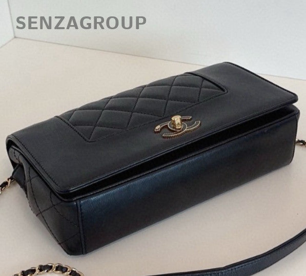Chanel Diamond Chain Shoulder Bag Crossbody Black Gold Women Classic Fashion