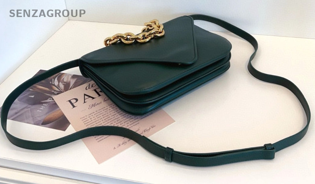 BOTTEGA VENETA Mount Envelope Shoulder Crossbody Bag Women Green
