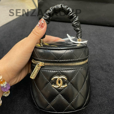 Chanel Black Quilted Gold Bucket Bag Classic Women's Fashion