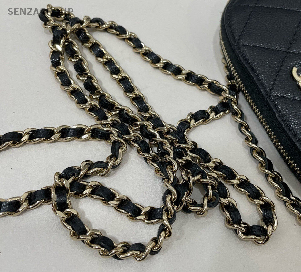 Chanel Diamond Calfskin Chain Shoulder Bag Crossbody Black Gold Women Classic