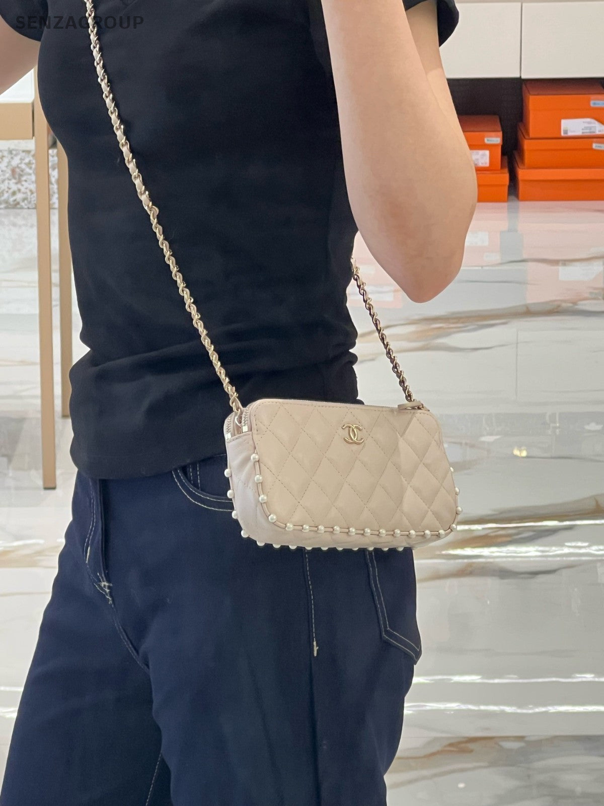 CHANEL 20C Woc Pearl Calfskin Chain Shoulder bag Crossbody Women White Gold