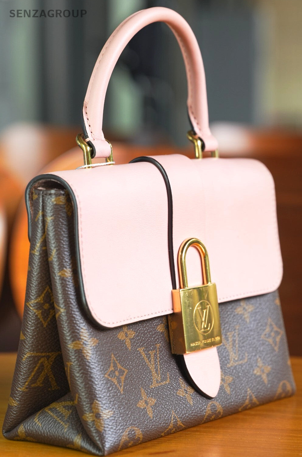 Louis Vuitton Monogram Locky BB Crossbody Handbag M44080