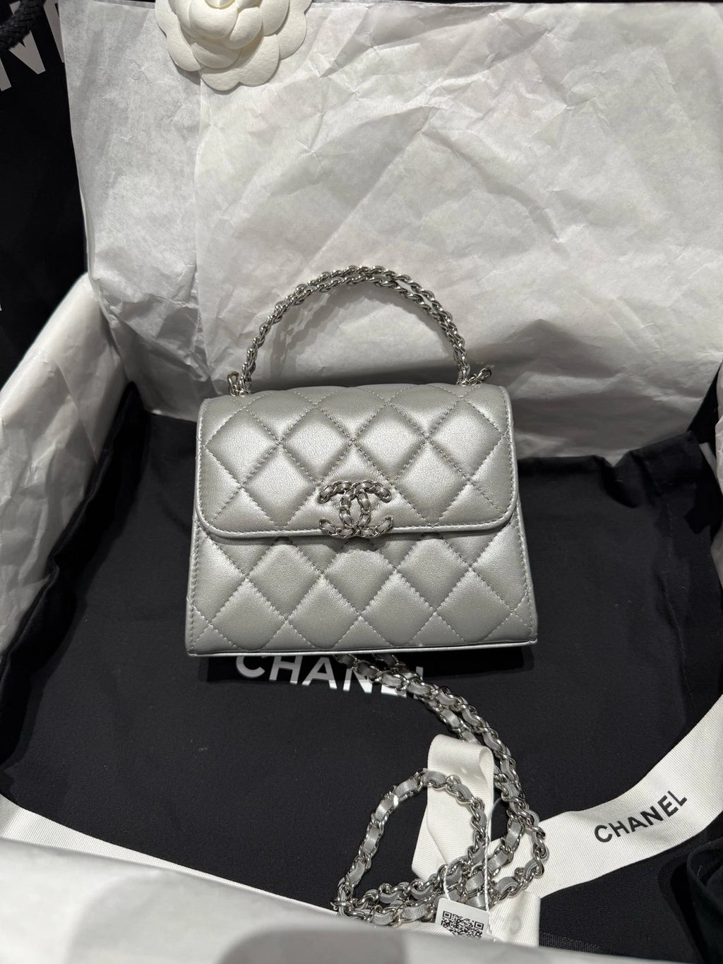 New Chanel Kelly Silver Lambskin Chain Top Handle Bag For Women