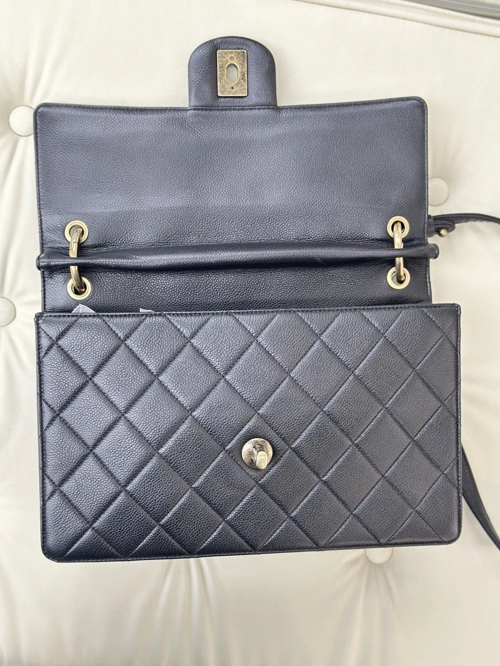Chanel Diamond Chain Calfskin Top Handle Crossbody Black Gold Women Classic S
