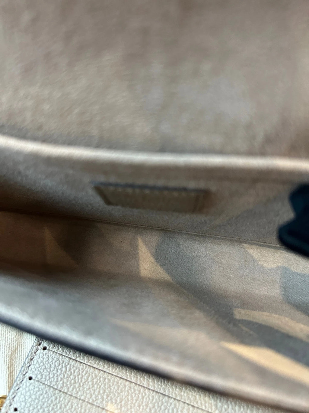 Louis Vuitton Pochette Felicie Gray 3-in-1 Gold Chain Crossbody Bag
