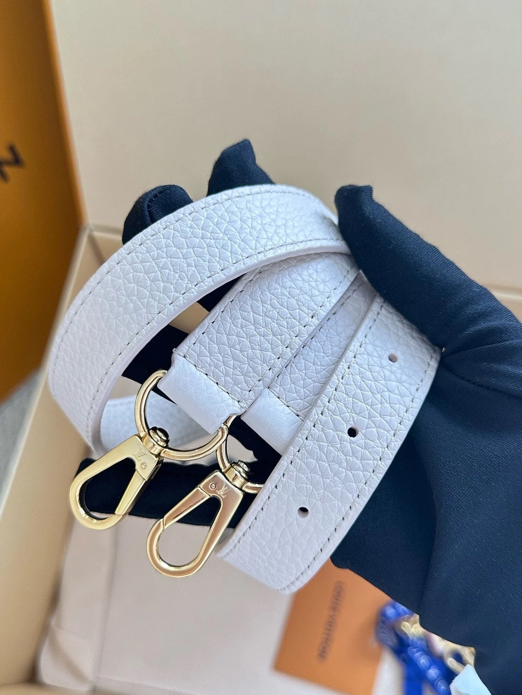 Louis Vuitton White Capucines Mini Crossbody Bag For Women
