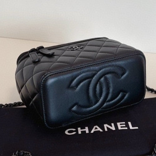 Chanel Vanity Case Chain Top Handle Crossbody Black Women Classic Diamond