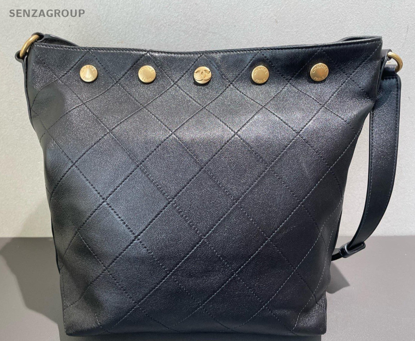 Chanel Lambskin Hobo Diamond Chain Shoulder Bag Black Gold Women Classic