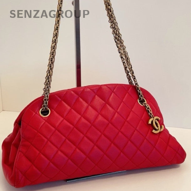 Chanel Vintage Chain Shoulder Bag Crossbody Red Gold Women Classic Designer