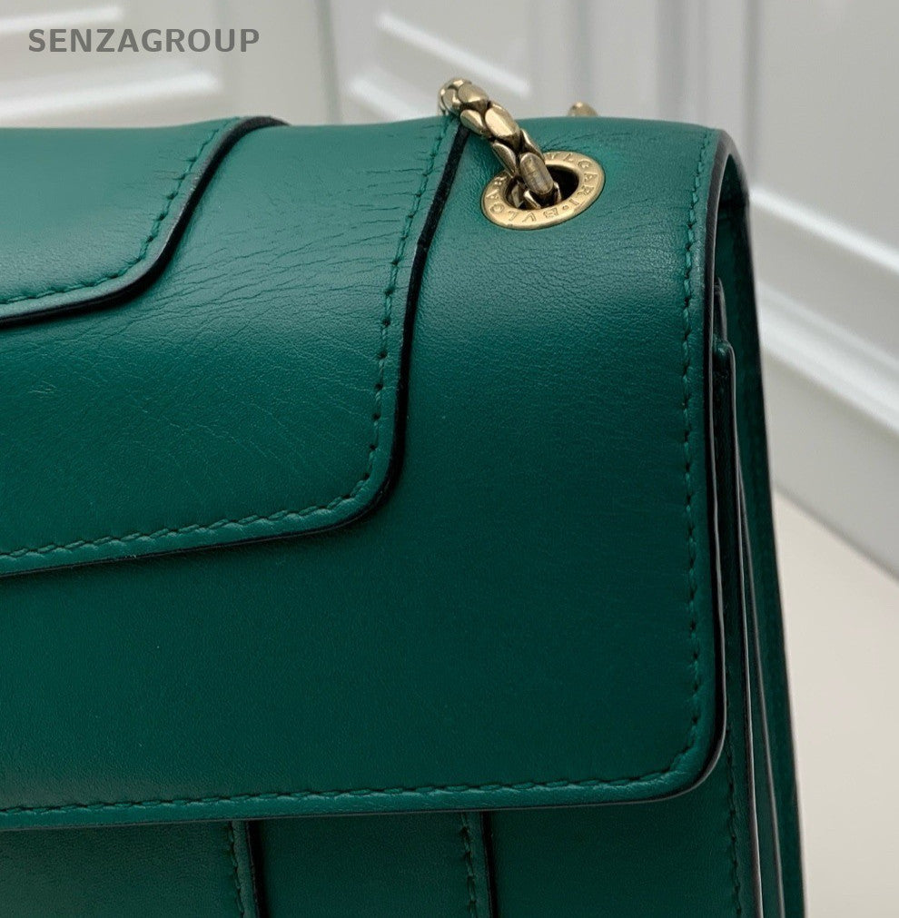 Bvlgari Serpenti MM Chain Shoulder Bag Crossbody Green Gold Women Classic