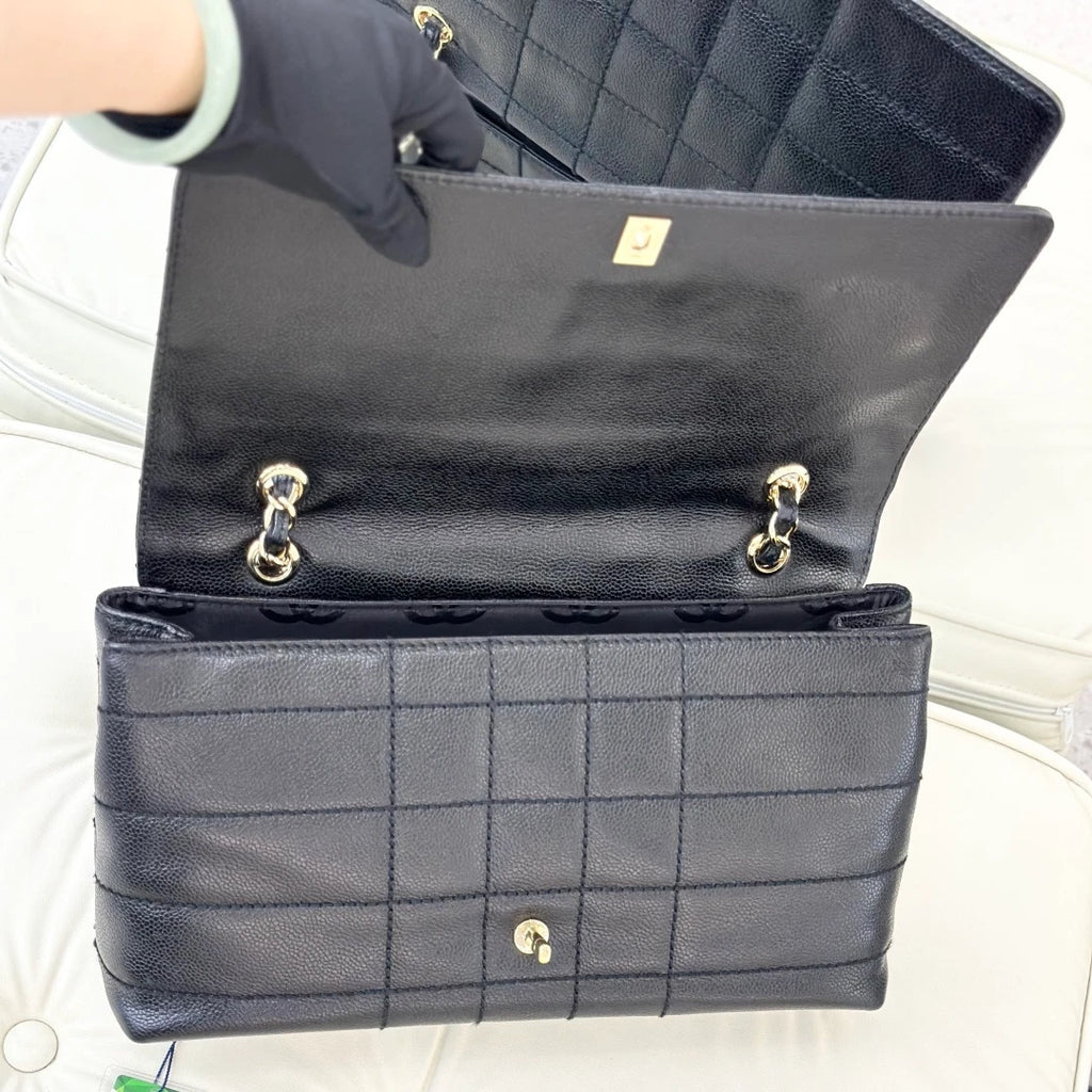 Chanel Vintage Calfskin Chain Shoulder Bag Black Gold Hardware Women S