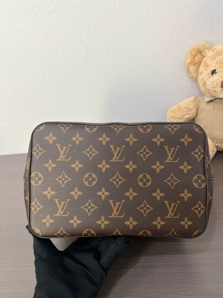 Louis Vuitton Canvas Red Bucket Bag For Women