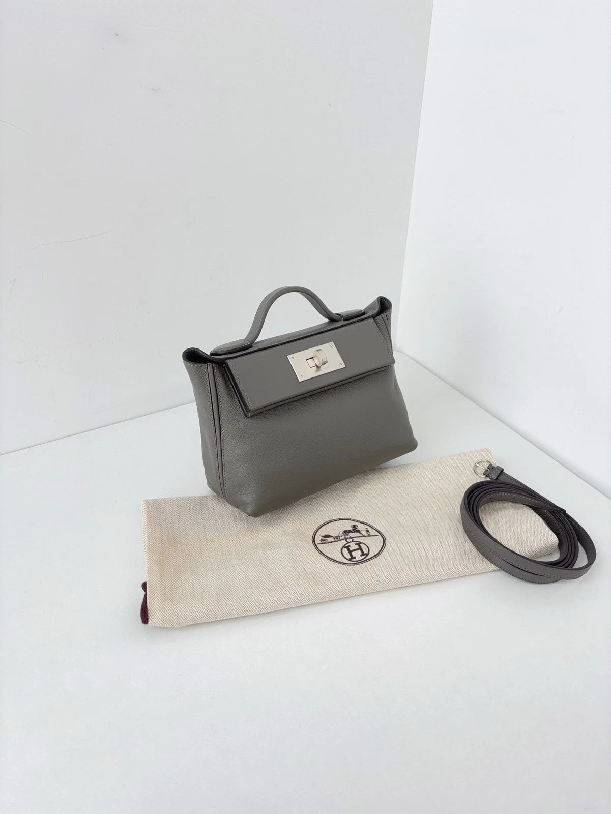 Hermès Mini Kelly II Sellier Ladies Top Handle Crossbody Bag Grey Women Classic