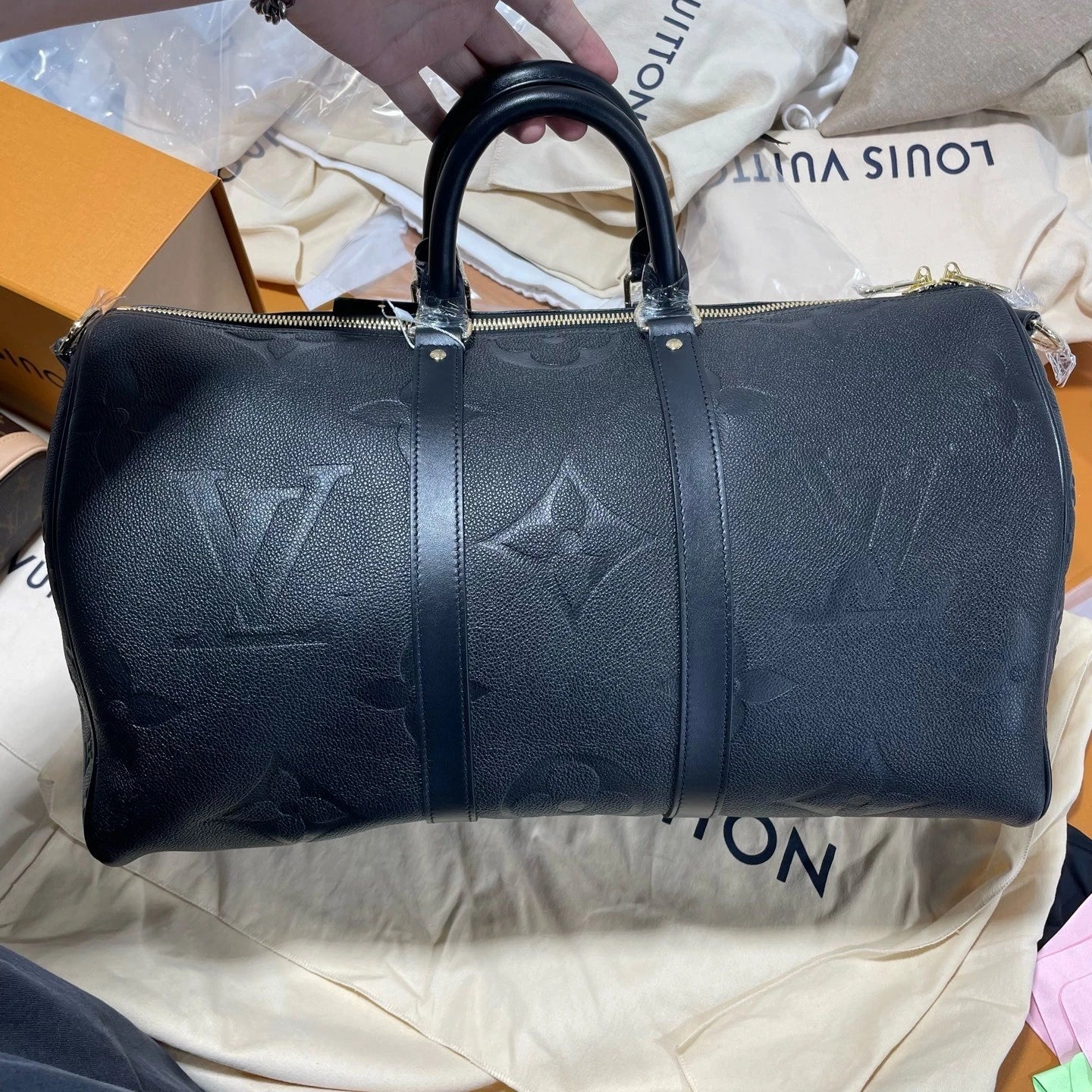 Louis Vuitton Keepall Epi Handbag Top Handle Excellent